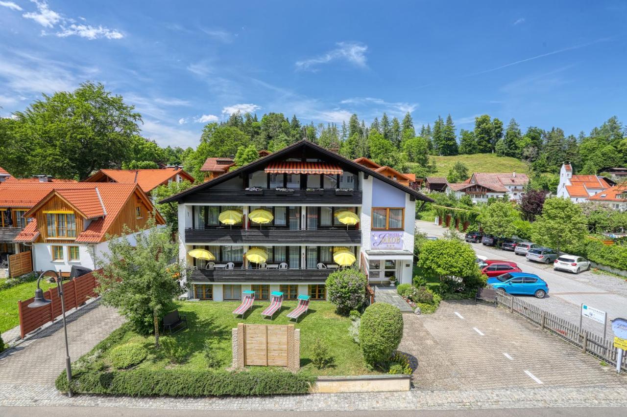 Hotel Jakob ฟุสเซ่น ภายนอก รูปภาพ
