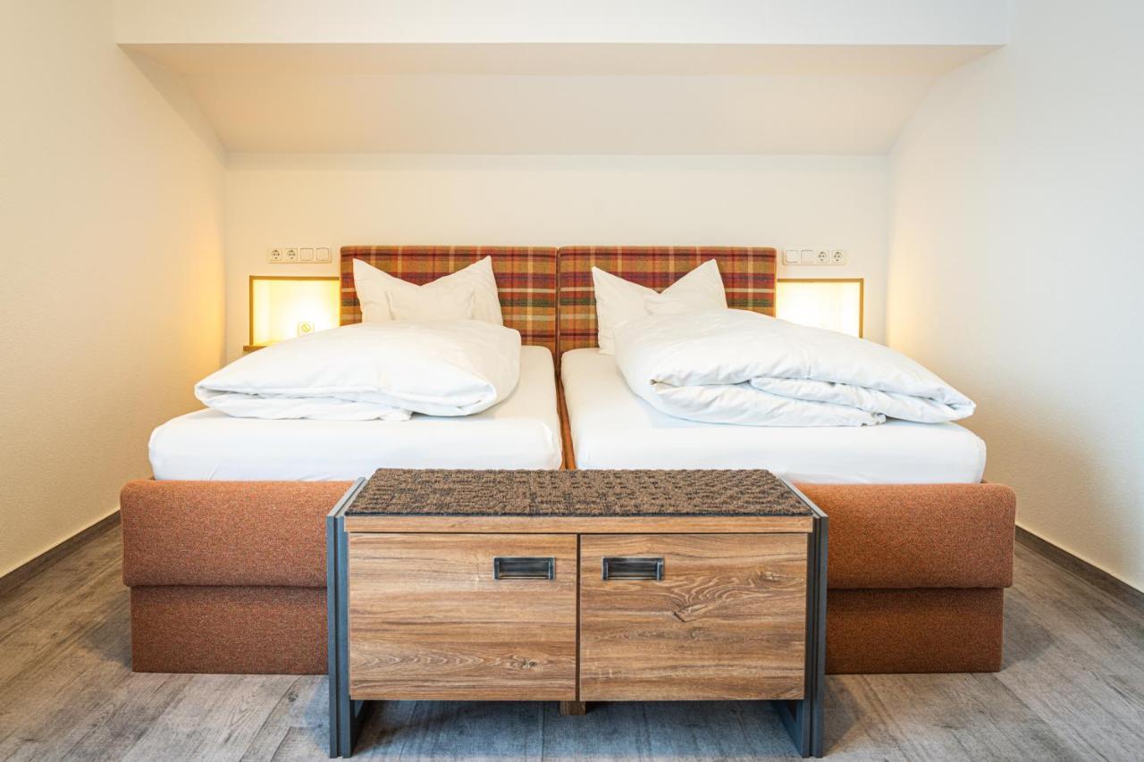 Hotel Jakob ฟุสเซ่น ภายนอก รูปภาพ