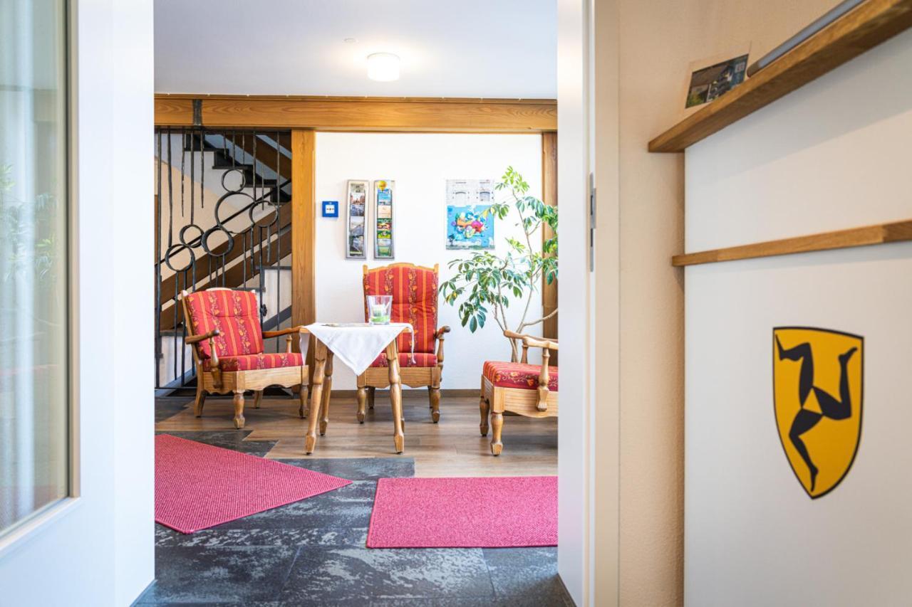 Hotel Jakob ฟุสเซ่น ภายนอก รูปภาพ