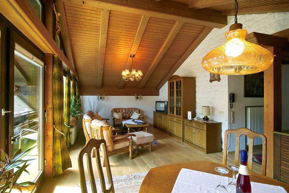 Hotel Jakob ฟุสเซ่น ภายนอก รูปภาพ