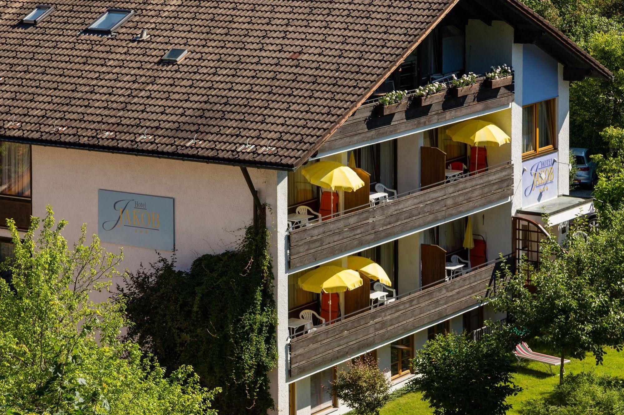 Hotel Jakob ฟุสเซ่น ภายนอก รูปภาพ